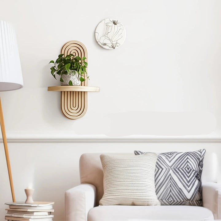 Elegante houten wandplanken met geometrisch design | Minimalistische opberger