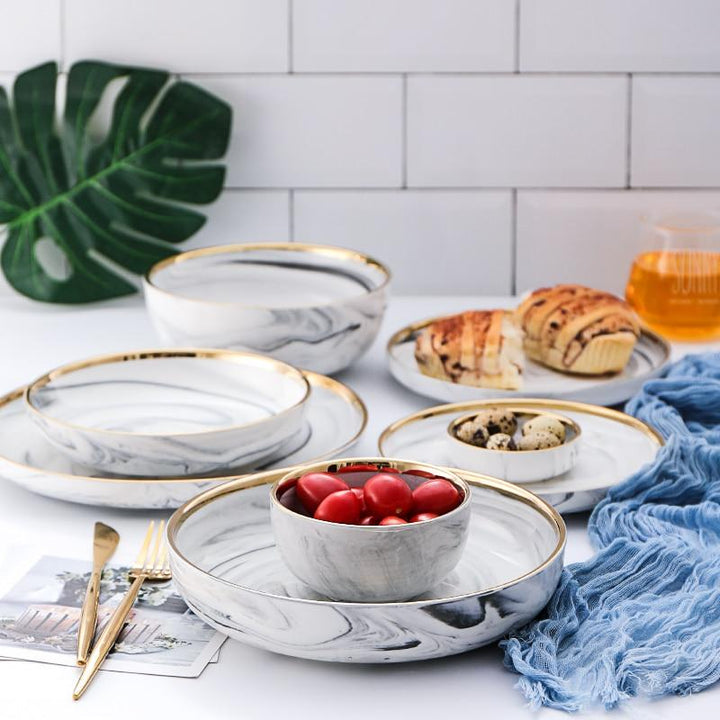 Canova | Luxe Marmeren Porseleinen Servies met Gouden Rand – 8-Delig Rond Design