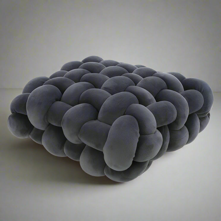 Soft Knot Vierkant Sierkussen van Kristalfluweel | Trendy & Ademend Knoopkussen voor een Stijlvol Interieur