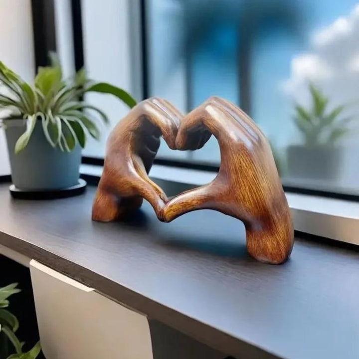 Handgemaakte Houten Decoratie | EternalEmbrace | Hartbeeld van Massief Hout