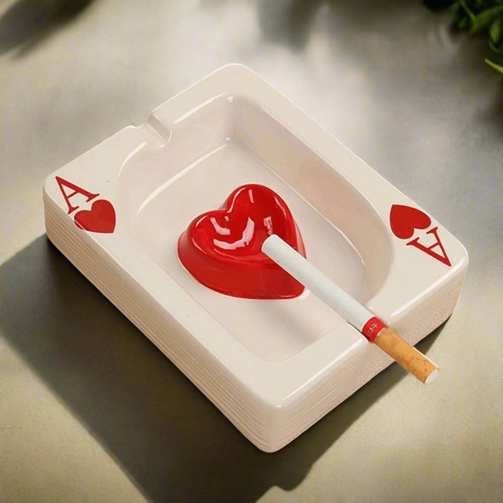 Cendrier en céramique | Design élégant de carte à jouer | Résistant à la chaleur
