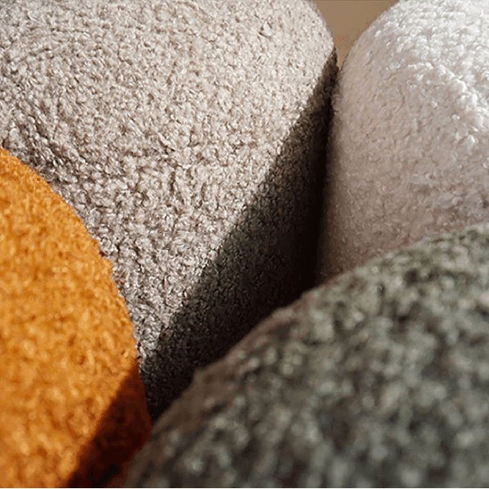 Cozy Chronicles | Fluffy Kruk – Luxe Poef van Premium Wol met Warme, Gezellige Uitstraling